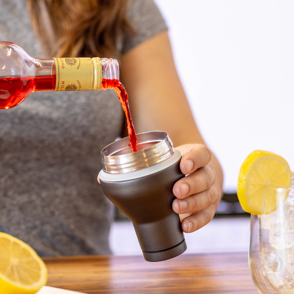 Cocktail Shaker - Lite Fresh Pack Use